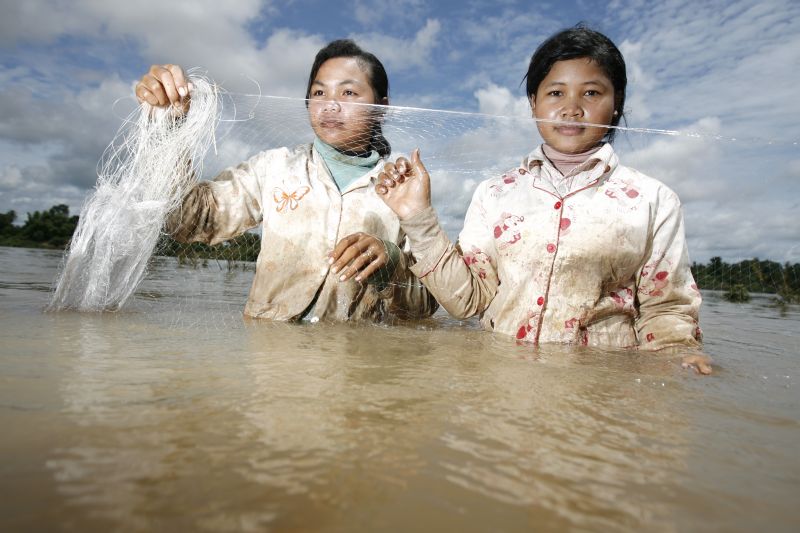 Um Srey Noy and So Srey Nic, Damre village, Cambodia