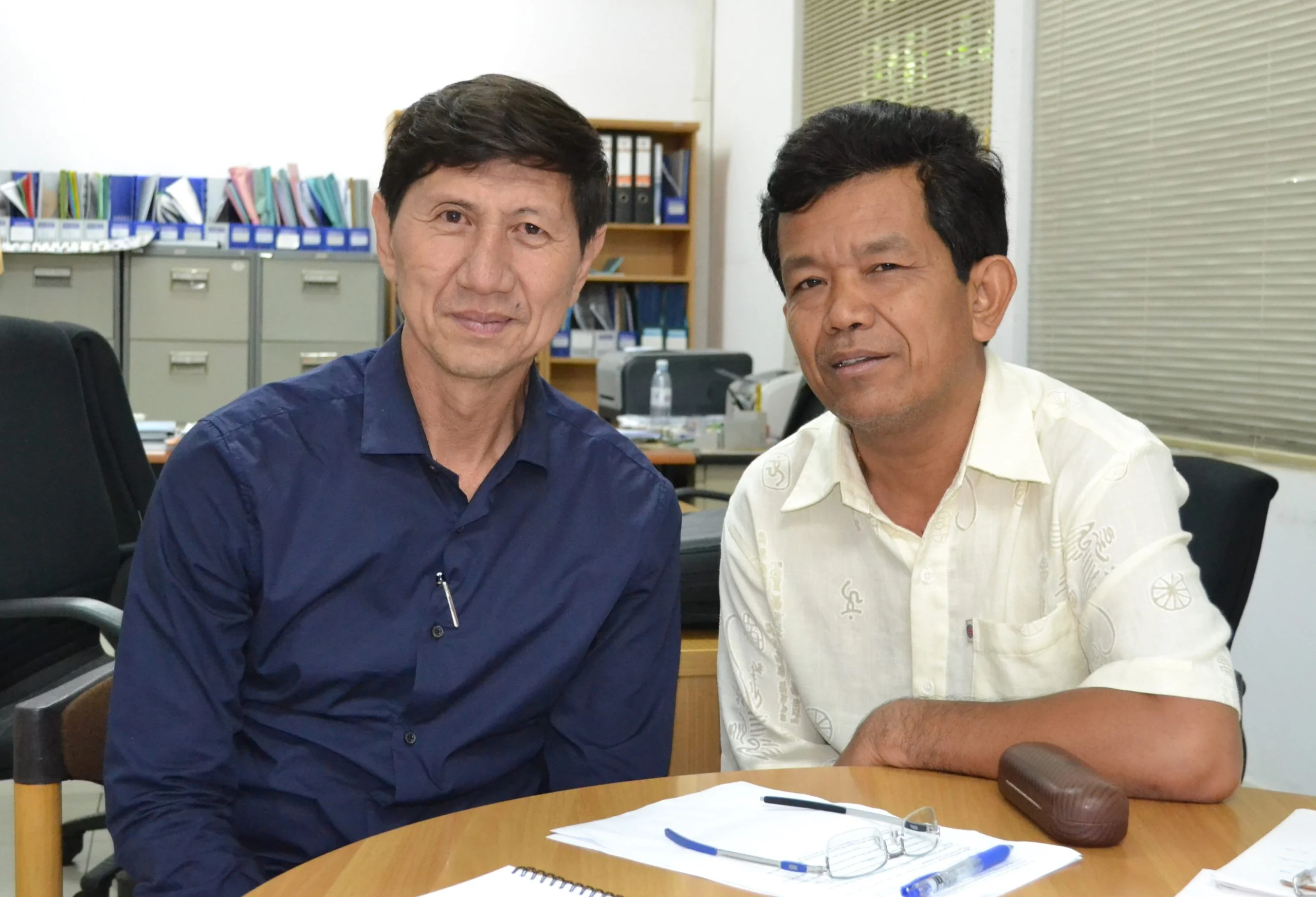 Chheng Phen (IFReDI) and Chhuon La (Oxfam Australia)