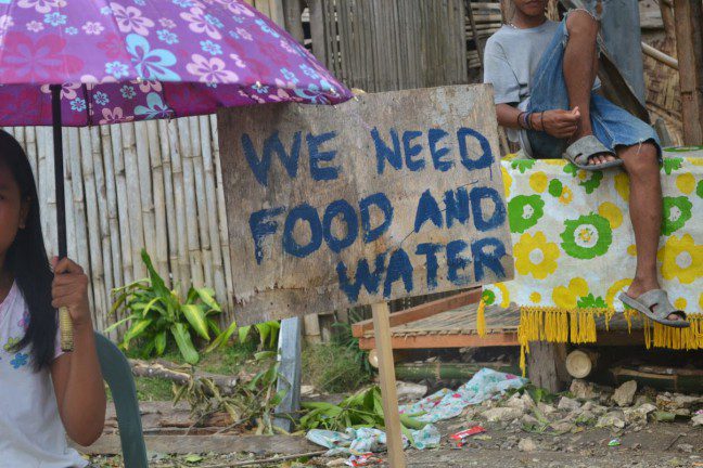 Photos from along the road in Northern Cebu. Photo: Vincent Malasador/Oxfam