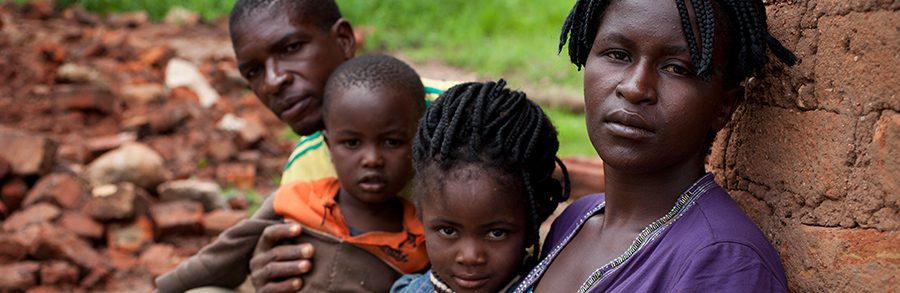 Break the cycle of poverty in Zimbabwe | Oxfam Australia