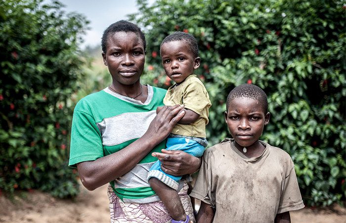Help end poverty in Rwanda