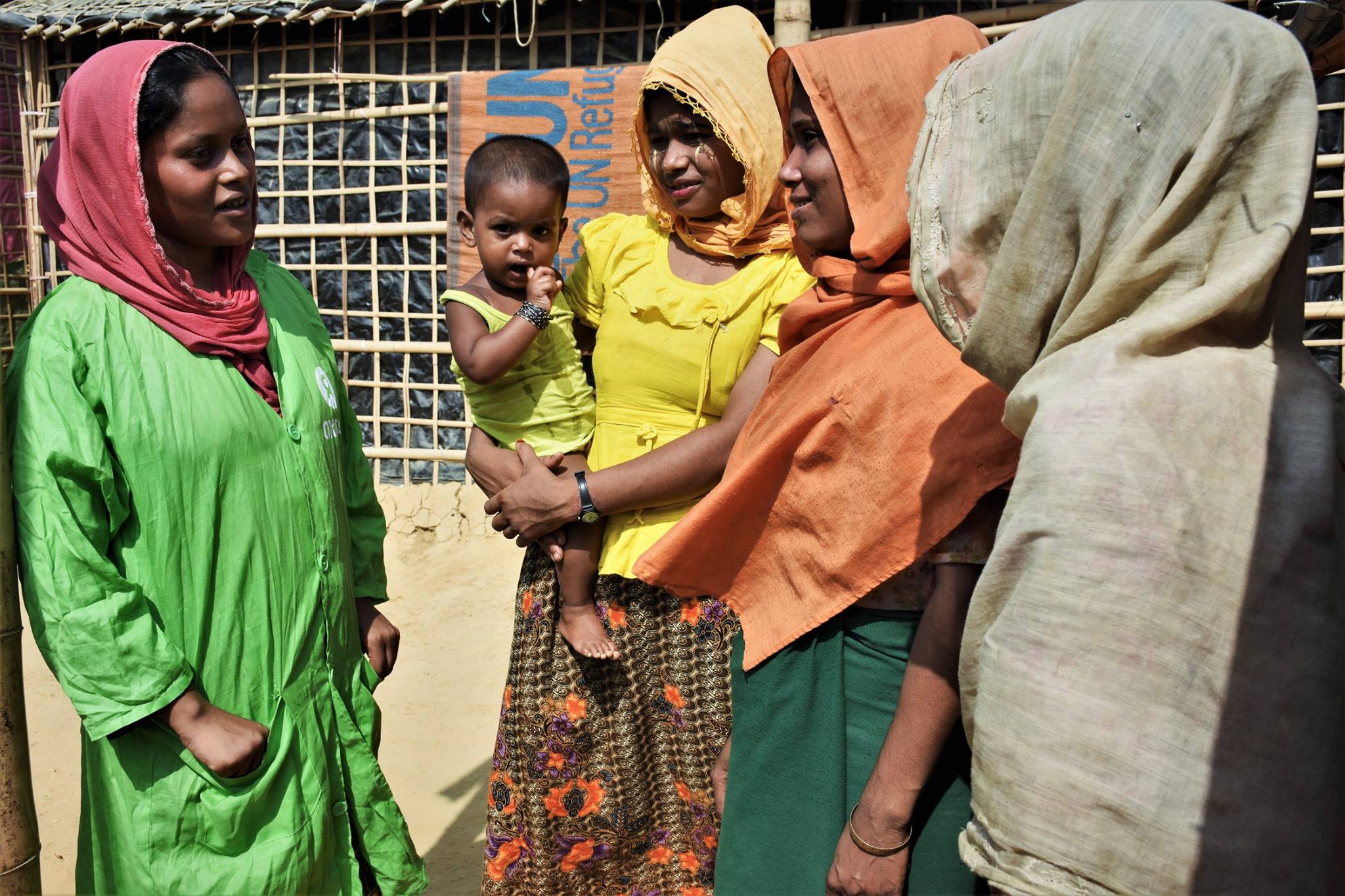 Ayesha (pictured left). Photo: Dylan Quinnell/Oxfam Ayesha (pictured left). Photo: Dylan Quinnell/Oxfam