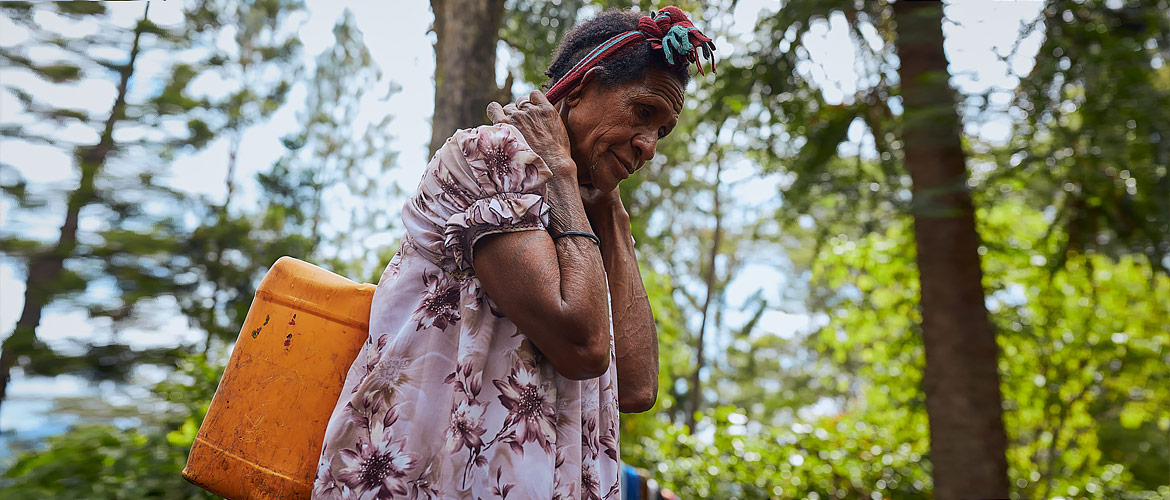 Help provide clean water for women in PNG