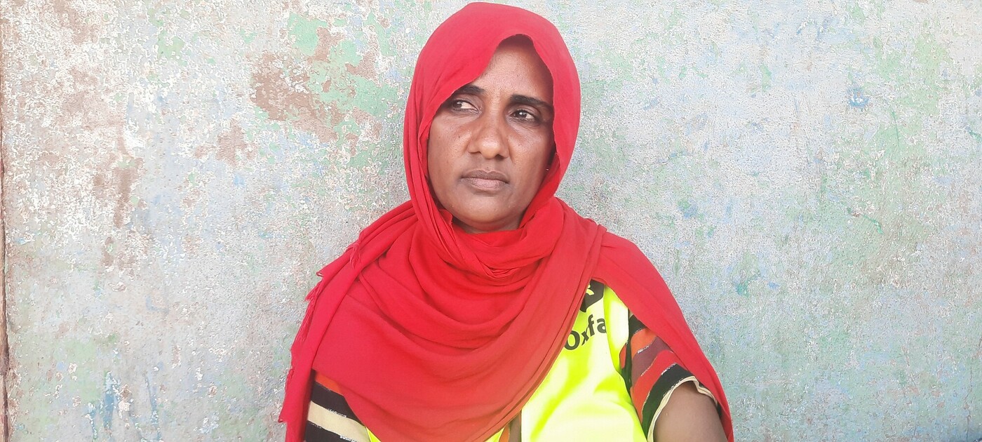 Selam*, (35) is a volunteer working with Oxfam and APDA in Uwwa district in North Eastern Afar. She is one of the displaced people from her district where she used to work for the government but didn’t want just to sit without doing something to her people and she started working as a volunteer.