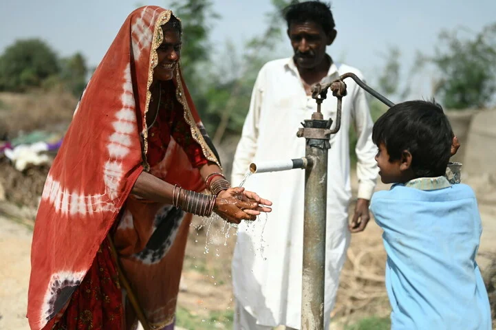 Pakistan: Rebuilding hope and hygiene after the 2022 floods. Photo: Tooba Niazi/Oxfam Pakistan: Rebuilding hope and hygiene after the 2022 floods. Photo: Tooba Niazi/Oxfam
