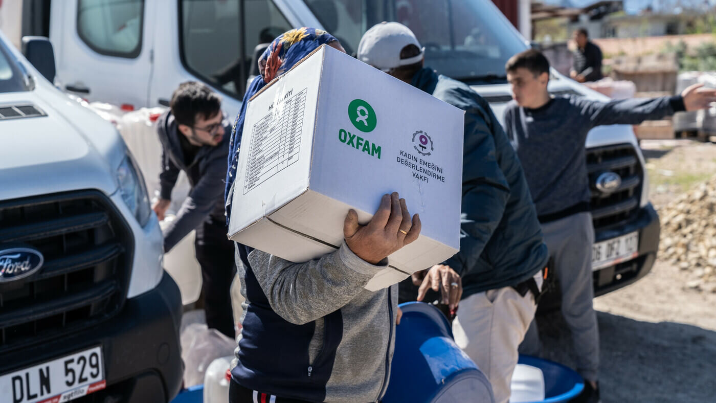 Türkiye: The delivery of hygiene kits following the earthquake in Türkiye. Credit: Mustafa KaraAli/OXFAM