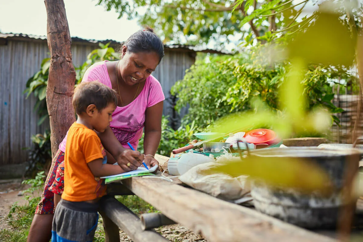 Timor-Leste: Ilda at her home. She has always been a saver, even before joining ROMANSA. She is currently a leader in her group. Photo: Patrick Moran/Oxfam. Oxfam acknowledges the support of the Australian Government through the Australian NGO Cooperation Program (ANCP).
Timor-Leste: Ilda at her home. She has always been a saver, even before joining ROMANSA. She is currently a leader in her group. Photo: Patrick Moran/Oxfam. Oxfam acknowledges the support of the Australian Government through the Australian NGO Cooperation Program (ANCP).