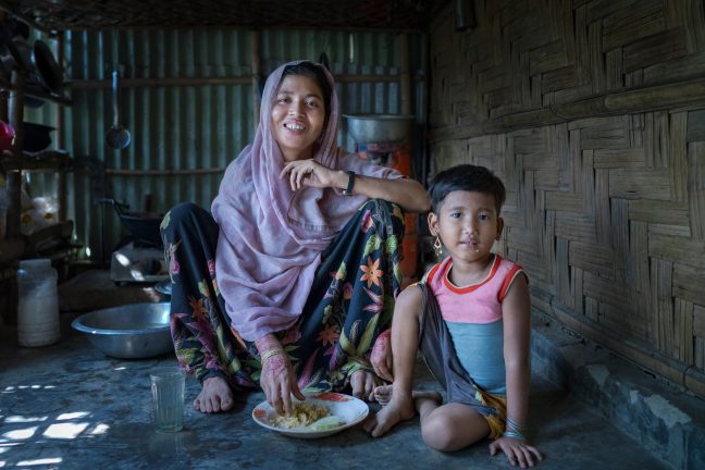 Cox’s Bazar, Bangladesh: Shamsun Nahar is a Rohingya refugee and has been living in Cox's Bazar camp for seven years, where three of her children were born. Photo: Fabeha Monir/Oxfam. Oxfam acknowledges the support of the Australian Government through the Australian Humanitarian Partnership (AHP).