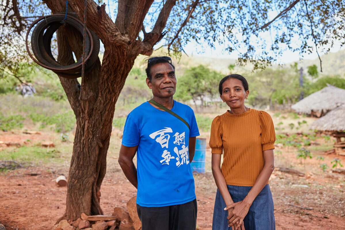 Timor-Leste: Metinaro, Dili: Zacarias and Lourdes are farmers and traditional owners of their ancestral land. They are currently in dispute with national enterprise Timor Gap, who is planning to build a fuel storage centre on 86 hectares land where 34 households live. The company is insisting on taking the land despite protest from the community. Photo: Patrick Moran/Oxfam Timor-Leste: Metinaro, Dili: Zacarias and Lourdes are farmers and traditional owners of their ancestral land. They are currently in dispute with national enterprise Timor Gap, who is planning to build a fuel storage centre on 86 hectares land where 34 households live. The company is insisting on taking the land despite protest from the community. Photo: Patrick Moran/Oxfam