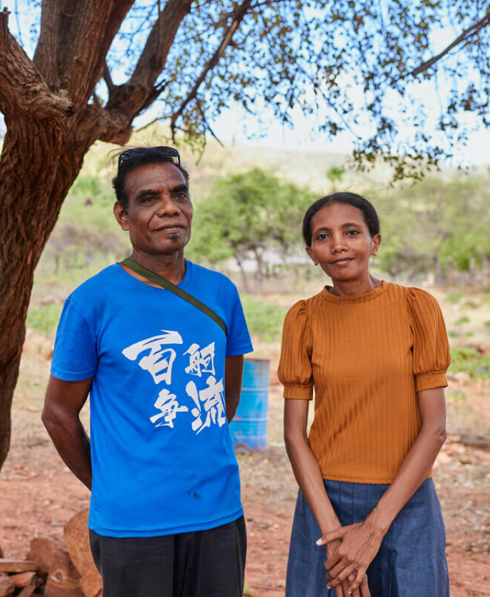 Timor-Leste: Metinaro, Dili: Zacarias and Lourdes are farmers and traditional owners of their ancestral land. They are currently in dispute with national enterprise Timor Gap, who is planning to build a fuel storage centre on 86 hectares land where 34 households live. The company is insisting on taking the land despite protest from the community. Photo: Patrick Moran/Oxfam